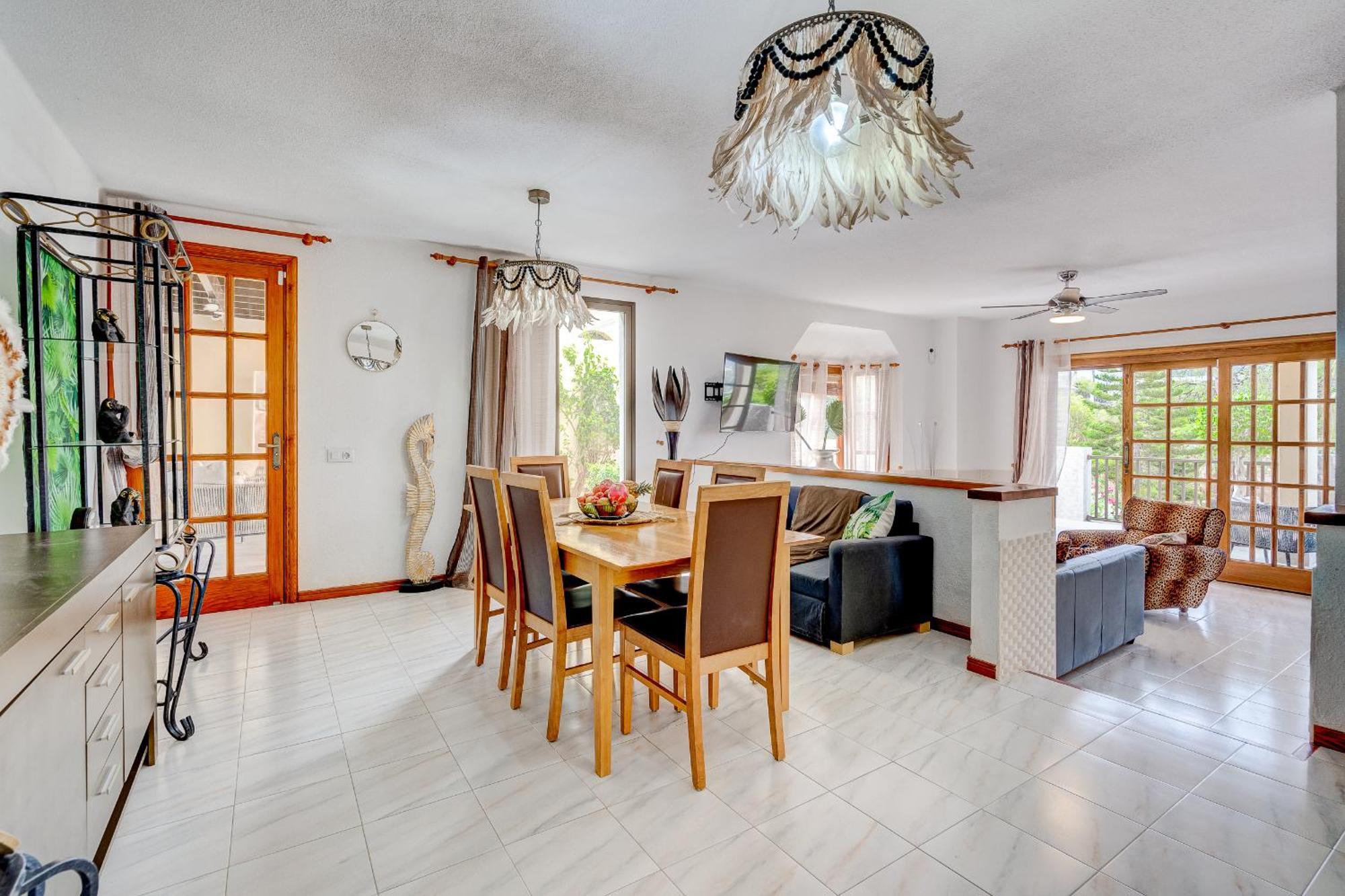 Villa Natali ,Luxury 3-Levels Large Villa On Tenerife, Ocean View, Private Poo L& Barbecue Area Costa Adeje  ภายนอก รูปภาพ